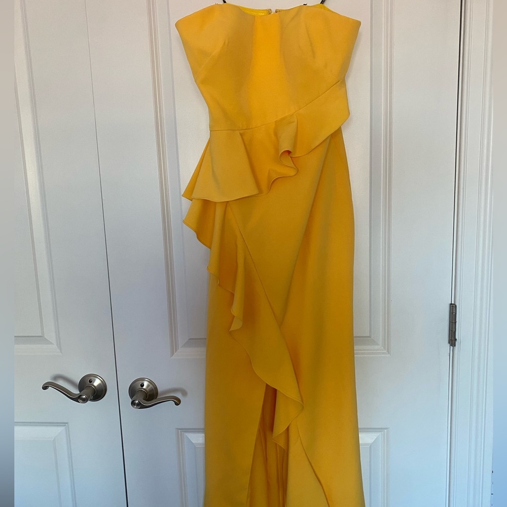 Women’s Evening Gown - Vince Camuto - Size 8